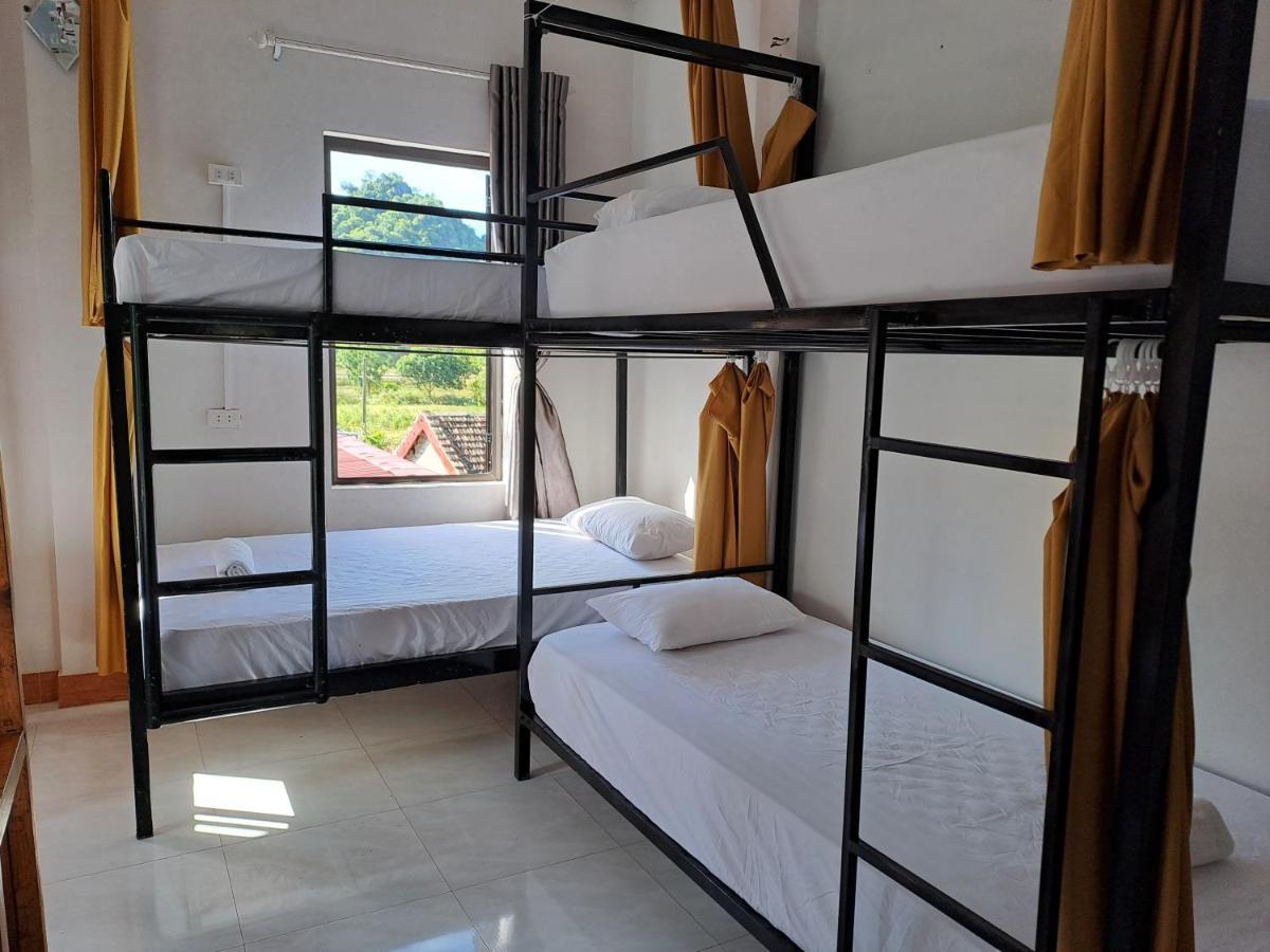 Greenland Backpackers Hostel Phong Nha Exterior photo